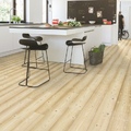 Ламинат Quick Step Сосна - фотография в интерьере