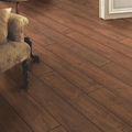 Ламинат Quick Step Дуб Бордо - фотография в интерьере