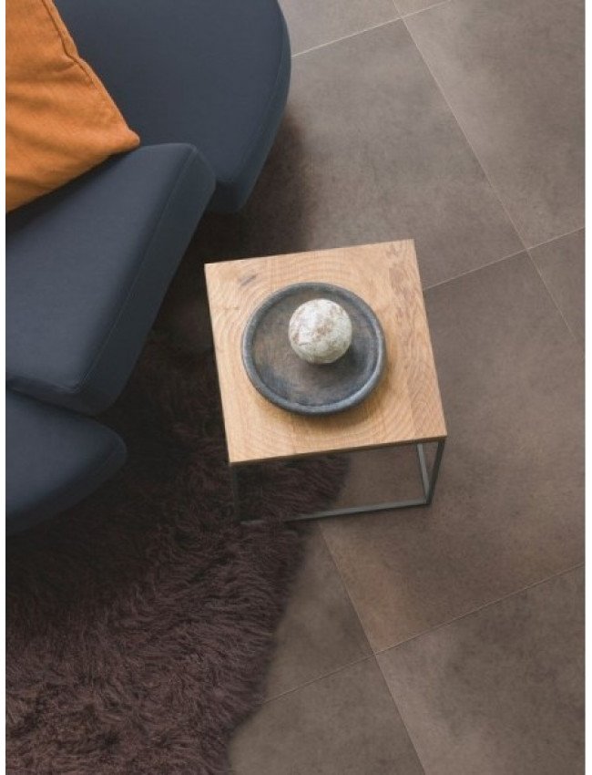 Ламинат Quick Step Бетон темный полированный - фотография в интерьере